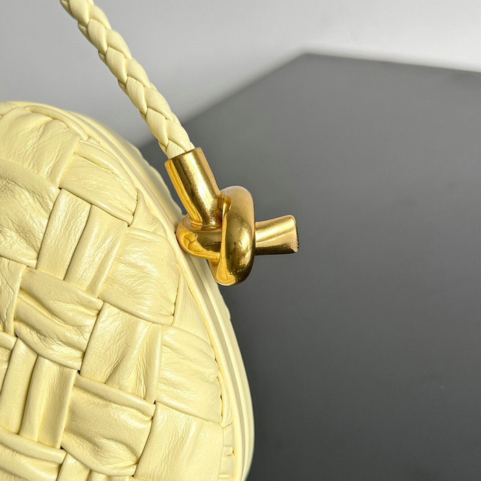 Bottega Veneta Knot On Strap Yellow B717623