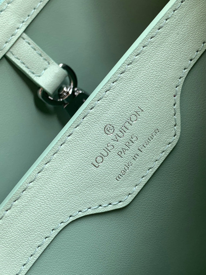 Louis Vuitton Capucines BB Bag M20728