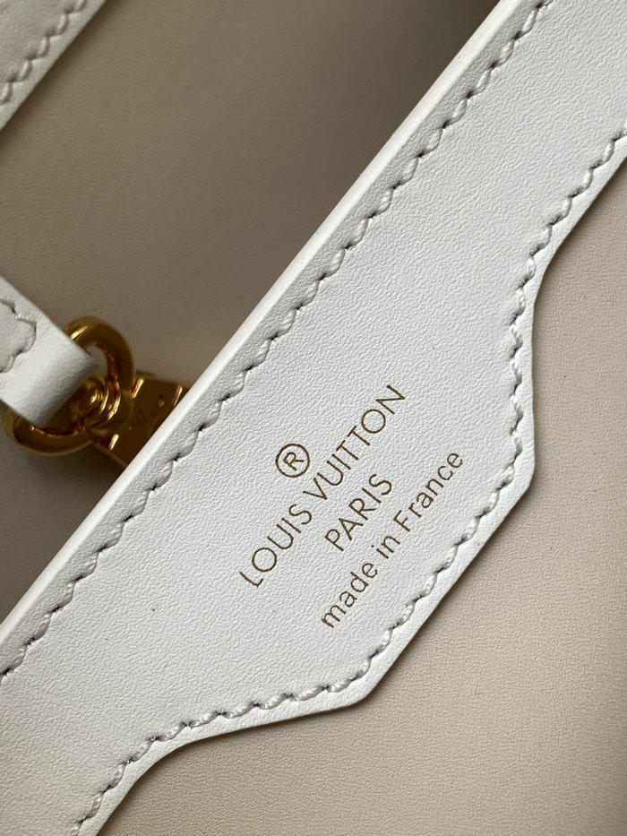 Louis Vuitton Capucines BB Bag M20742
