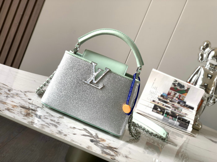 Louis Vuitton Capucines Mini Bag M20727