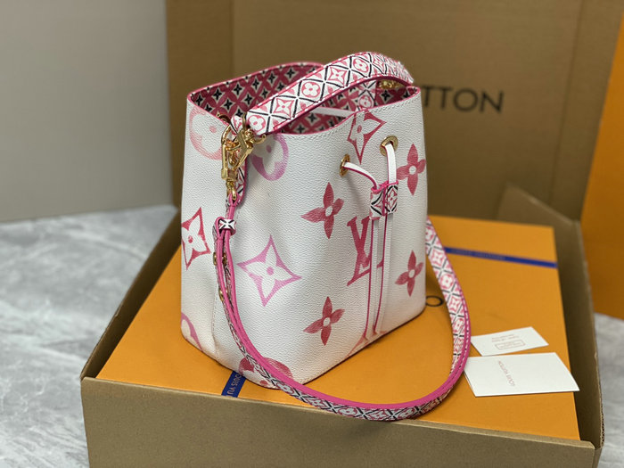 Louis Vuitton Neonoe BB Pink M22986