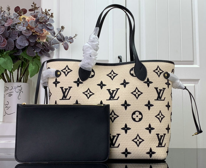 Louis Vuitton Neverfull MM M22838