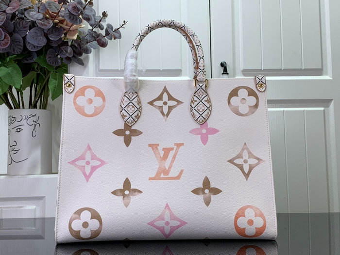 Louis Vuitton OnTheGo MM M22975