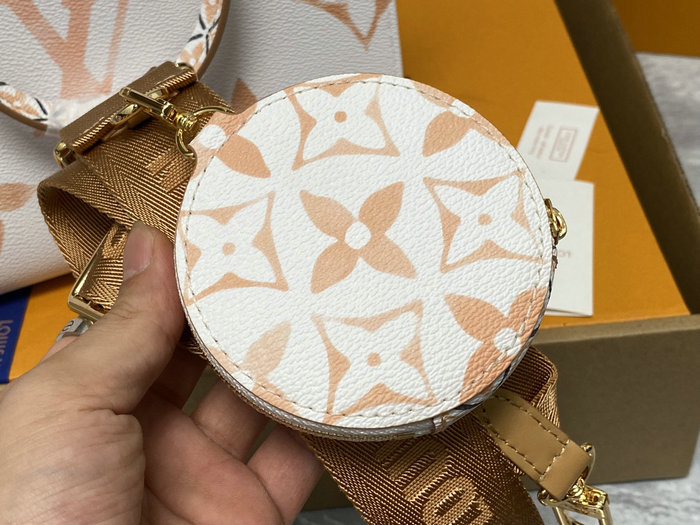 Louis Vuitton OnTheGo PM Beige M22976