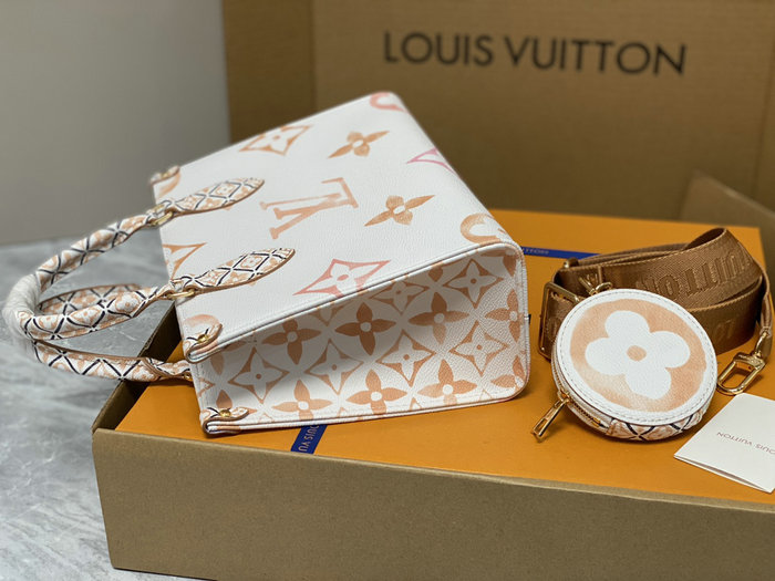 Louis Vuitton OnTheGo PM Beige M22976