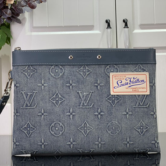 Louis Vuitton Pochette To-Go M82313