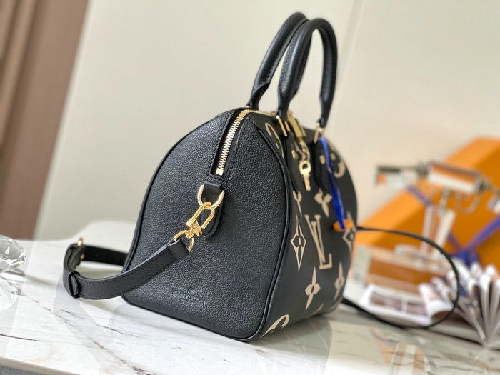 Louis Vuitton Speedy Bandouliere 25 Bag Black M58947