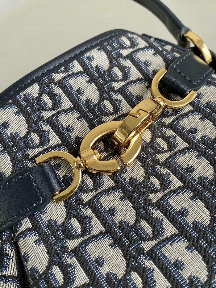 Medium Cest Dior Oblique Jacquard Bag D7061