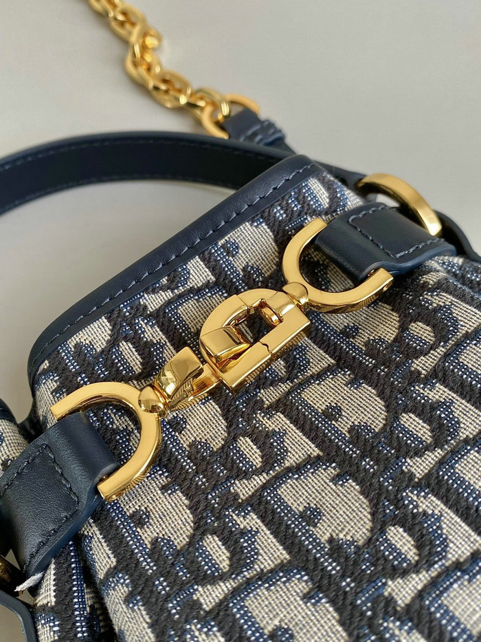 Small Cest Dior Oblique Jacquard Bag DS7061