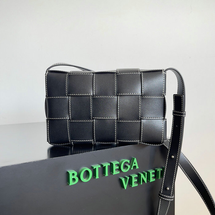 Bottega Veneta Calfskin Cassette Black B758105