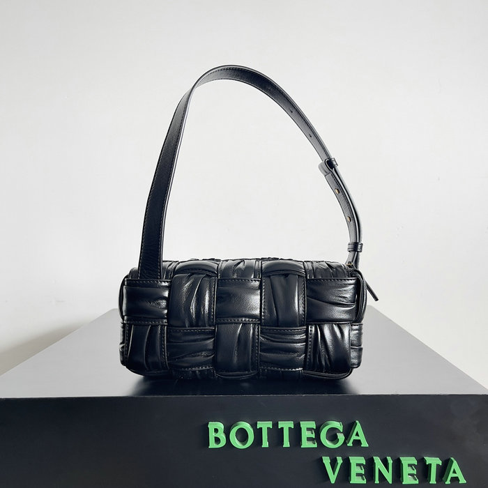 Bottega Veneta Calfskin Hobo Bag Black B736233