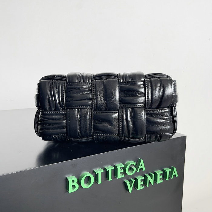 Bottega Veneta Calfskin Hobo Bag Black B736233