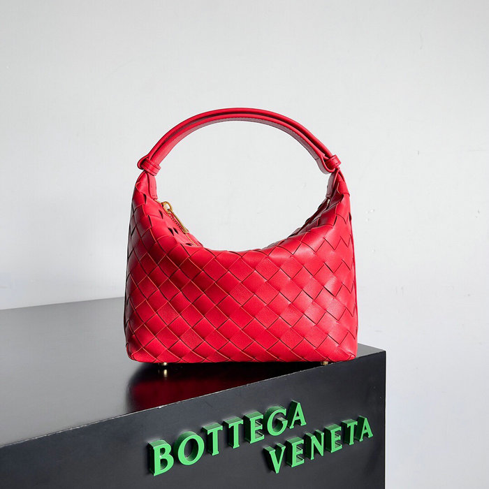 Bottega Veneta Intreccio Leather Toiletry Bag Red B754443