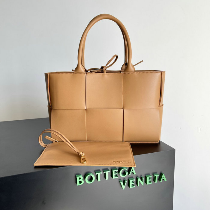 Bottega Veneta Small Arco Tote Bag Brown B652867