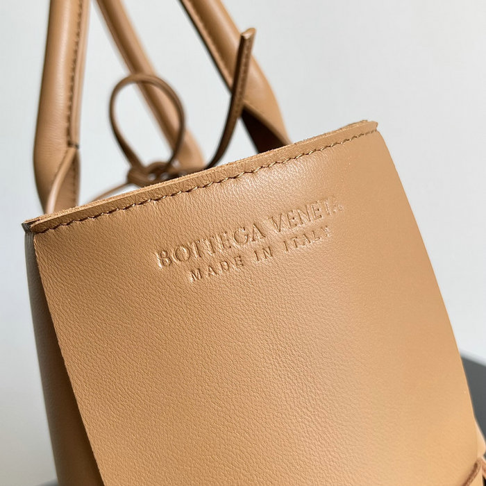 Bottega Veneta Small Arco Tote Bag Brown B652867