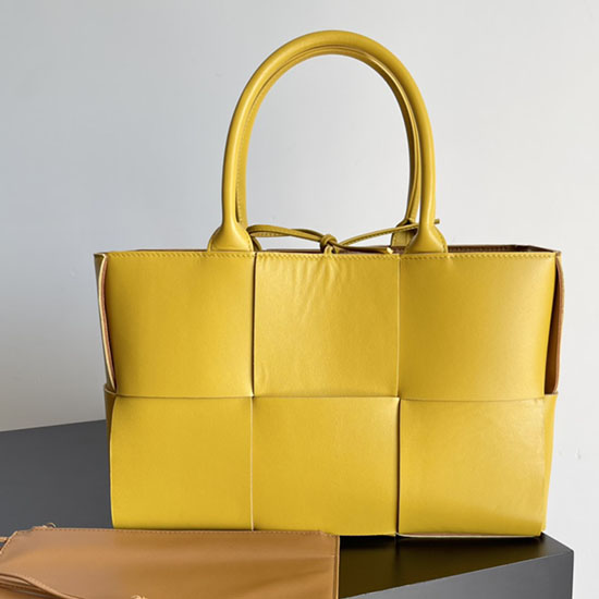 Bottega Veneta Small Arco Tote Bag Yellow B652867