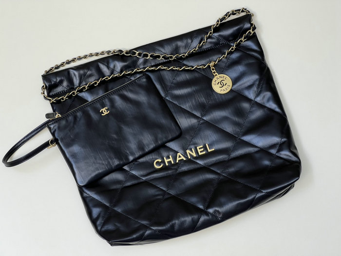 Chanel Shiny Calfskin Handbag Black AS3261