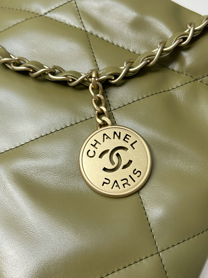 Chanel Shiny Calfskin Small Handbag Green AS3260