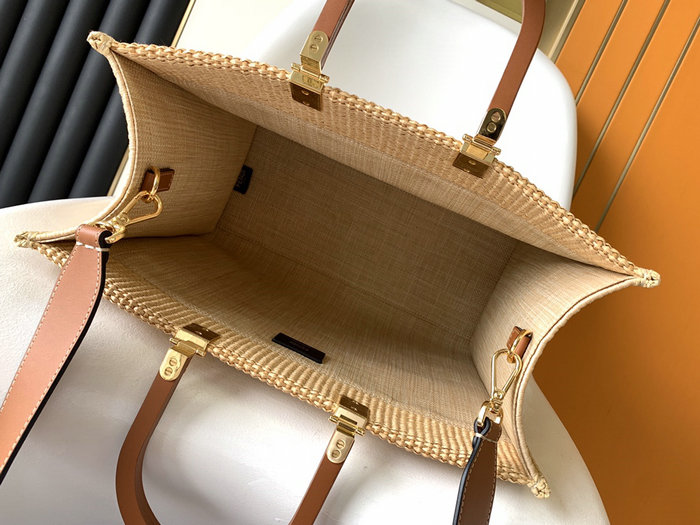 Fendi Sunshine Medium Shopper in natural straw BH386A