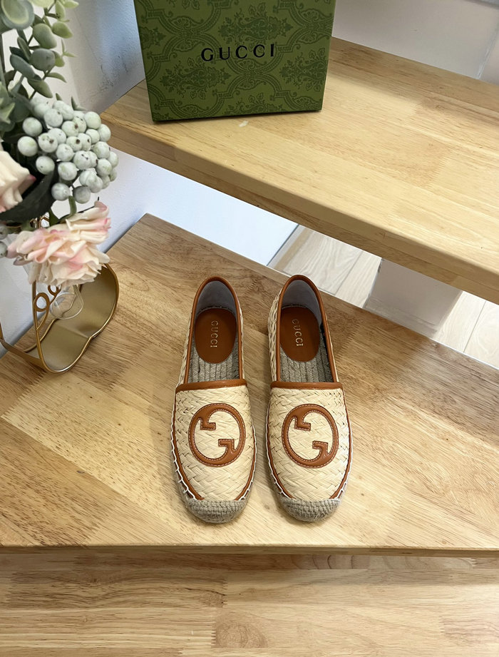 Gucci Flat Pumps Beige SNG070401