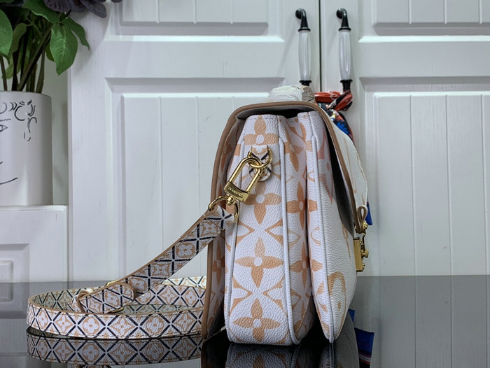 Louis Vuitton Pochette Metis MM Beige M23055