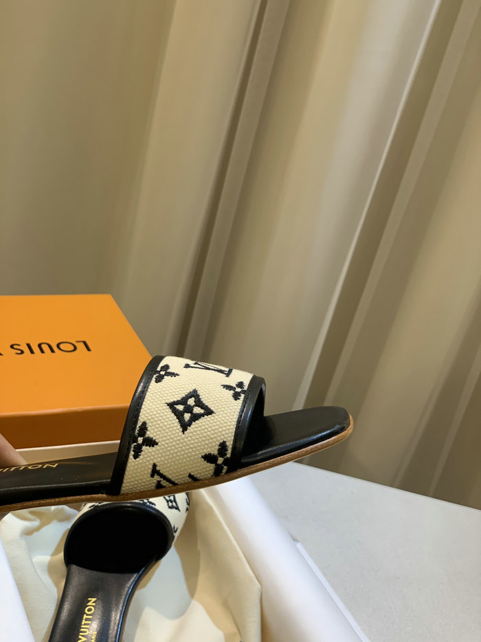 Louis Vuitton Slippers SNL063002