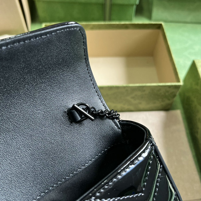 Gucci GG Marmont Patent Super Mini Bag Black 476433