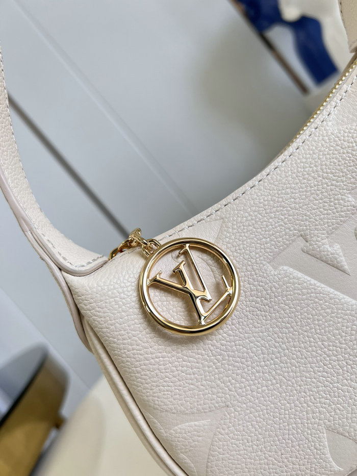 Louis Vuitton Mini Moon Cream M82391