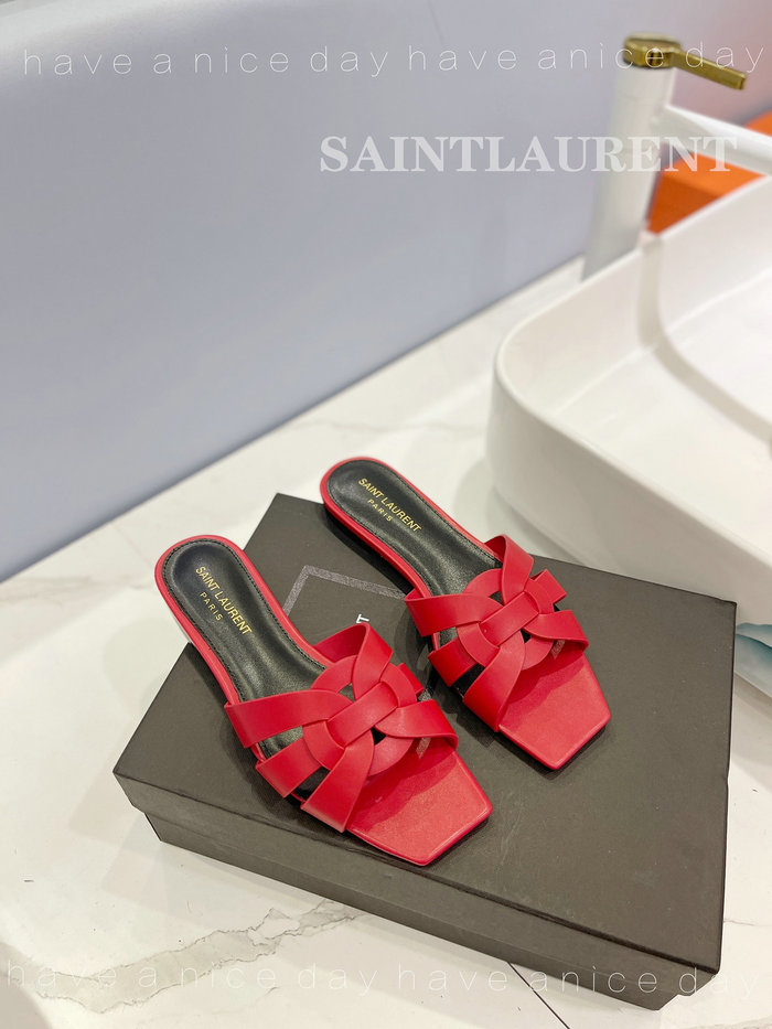 Saint Laurent Leather Slippers SDY072605