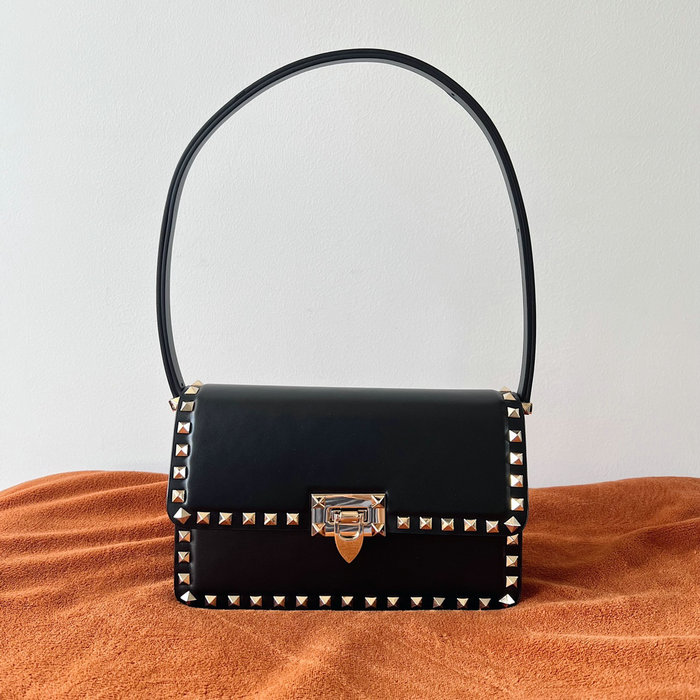 Valentino Garavani Rockstud23 Shoulder Bag Black V0311