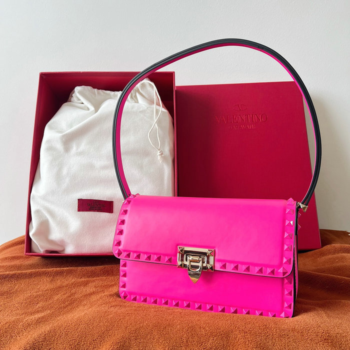 Valentino Garavani Rockstud23 Shoulder Bag Pink V0311