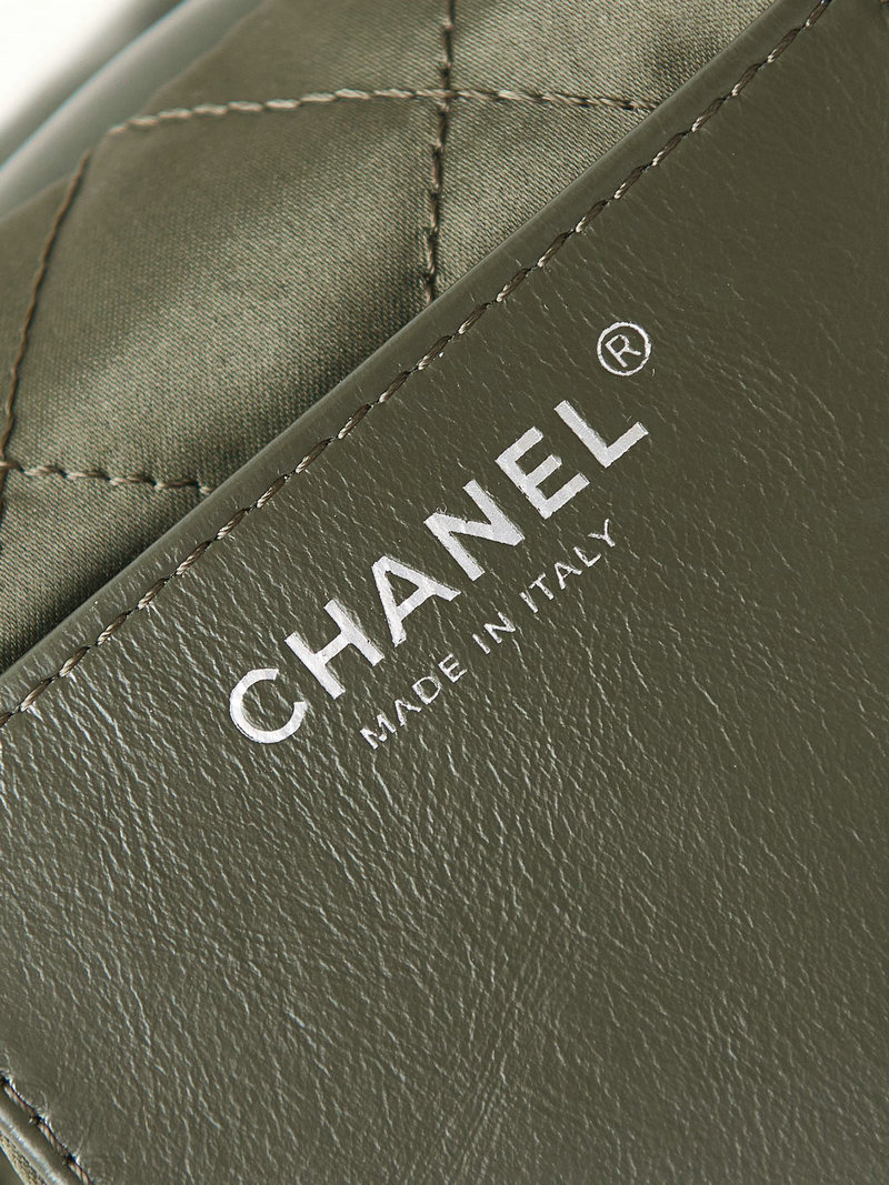 Chanel 22 Mini Handbag Dark Green AS3980