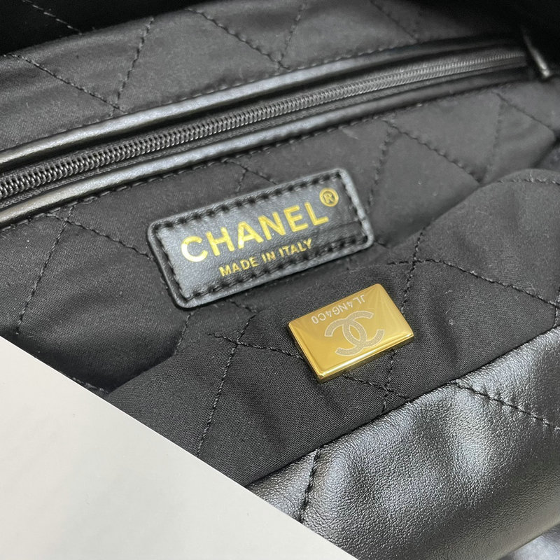 Chanel 22 Shiny Calfskin Small Handbag Black with Gold AS3260