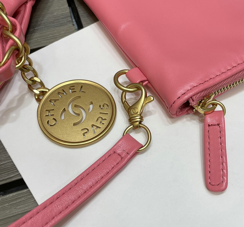 Chanel 22 Shiny Calfskin Small Handbag Pink AS3260