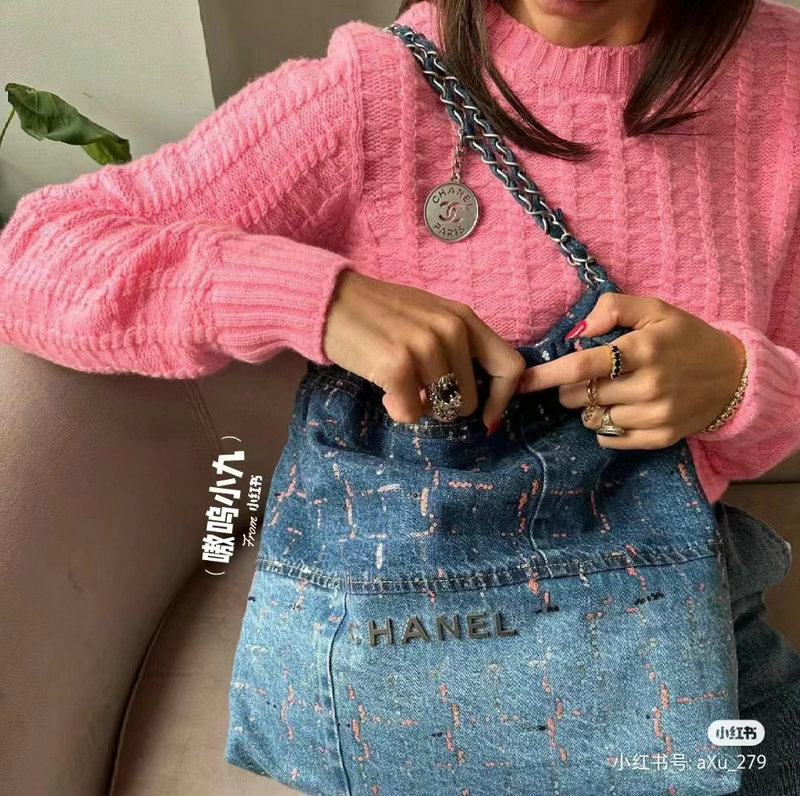 Chanel Denim 22 Handbag AS3261