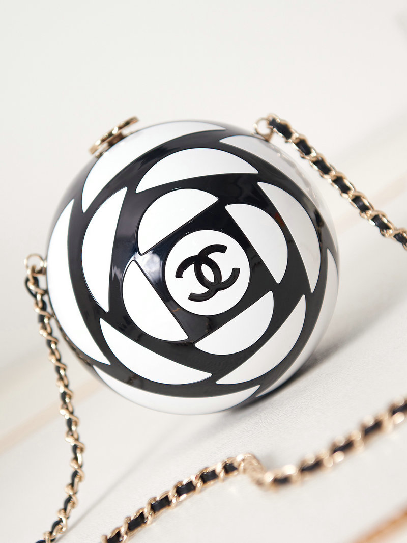 Chanel Sphere Minaudiere AS3716