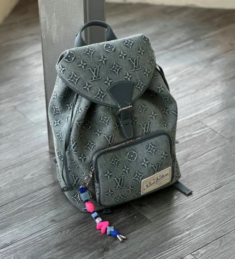 Louis Vuitton Montsouris Backpack M22534