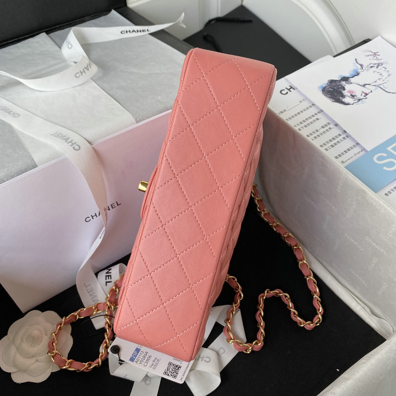 Small Classic Chanel Flap Handbag Pink with Gold A01113