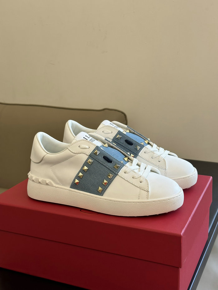 Valentino Sneakers SNV080601