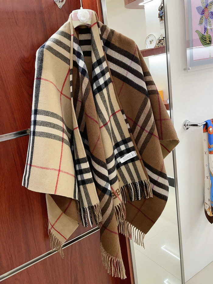 Burberry Cape BS080801