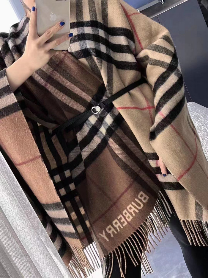 Burberry Cape BS080801