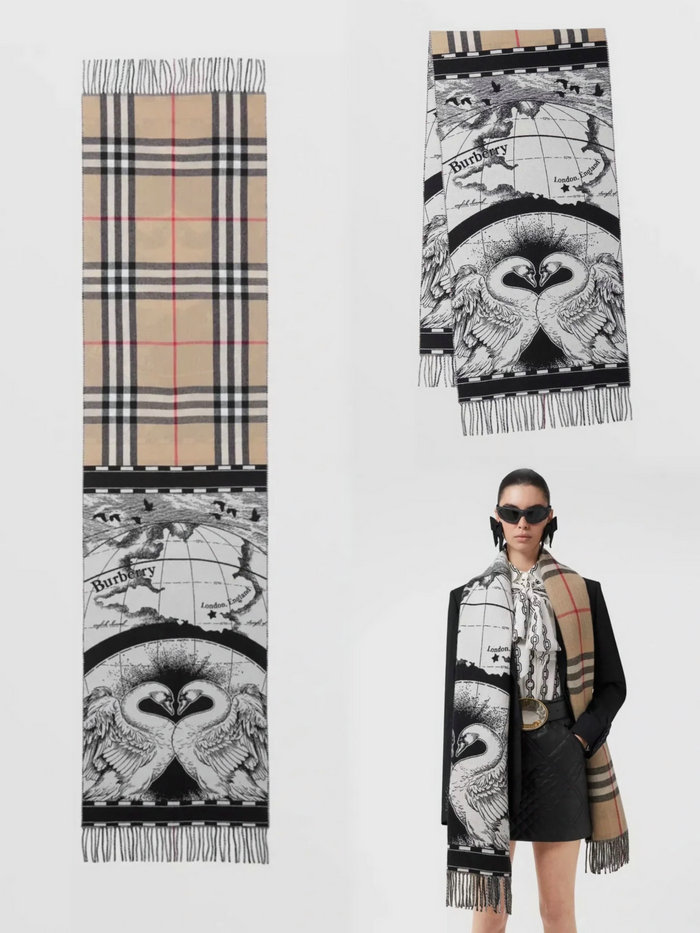 Burberry Scarf BS080804