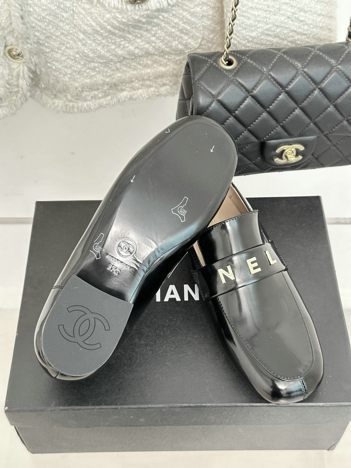 Chanel Leather Loafers SDC080908