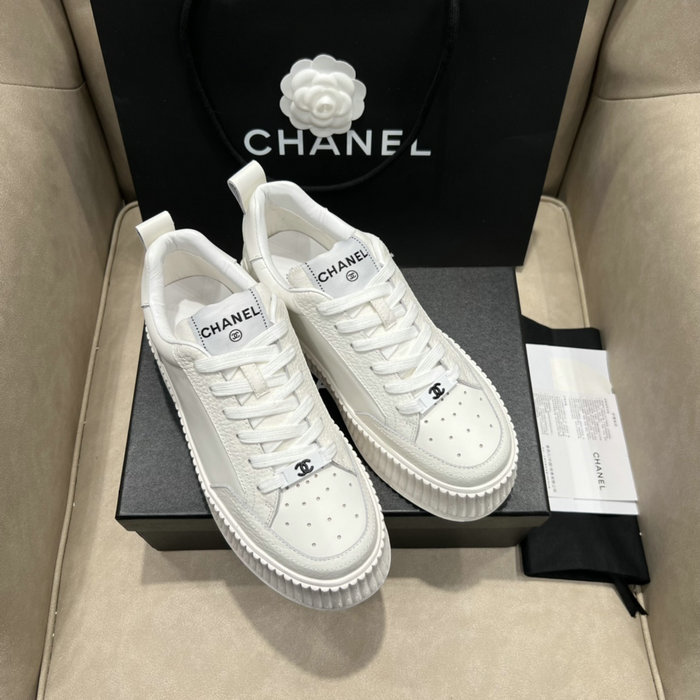 Chanel Sneakers SDC080904