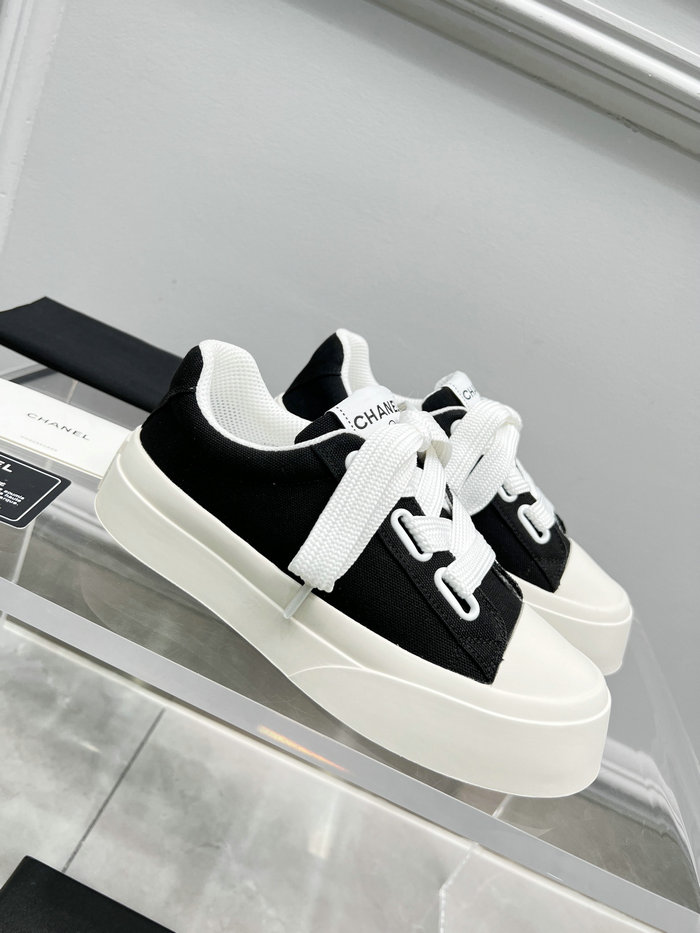 Chanel Sneakers SDC080920