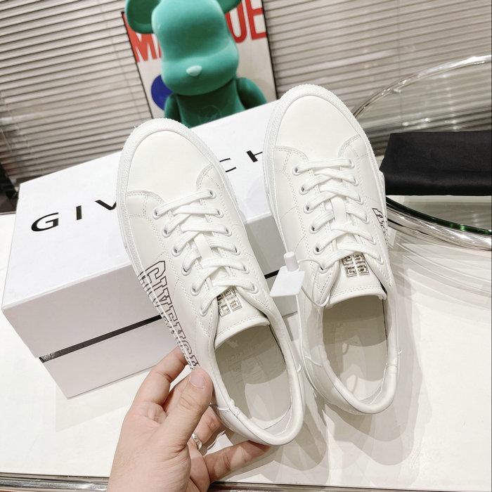 Givenchy Sneakers SNG080901