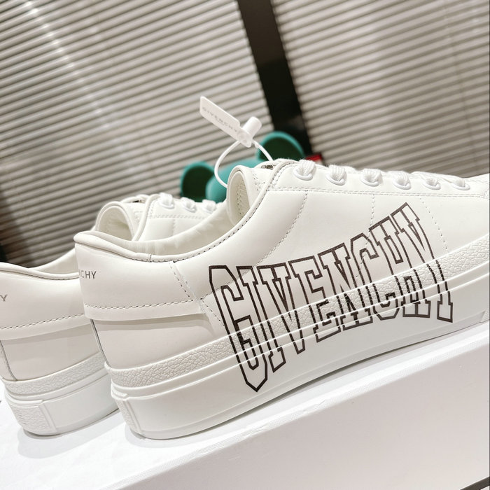 Givenchy Sneakers SNG080901