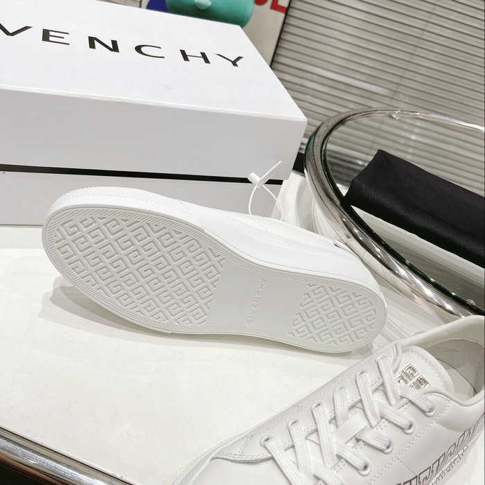 Givenchy Sneakers SNG080901