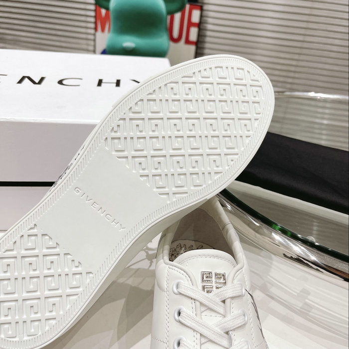 Givenchy Sneakers SNG080902