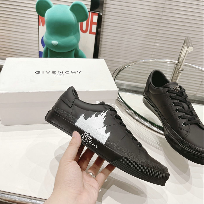 Givenchy Sneakers SNG080903